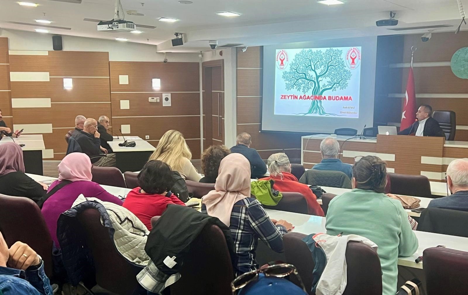 Bornova Belediyesi’nden Zeytin Üreticilerine Eğitim Desteği (2)