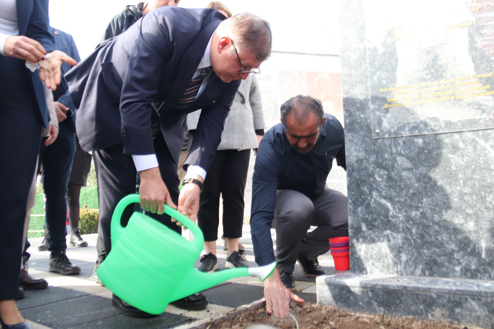 Bornova’da Kuzey Kıbrıs Türk Cumhuriyeti Parkı Törenle Açıldı (5)