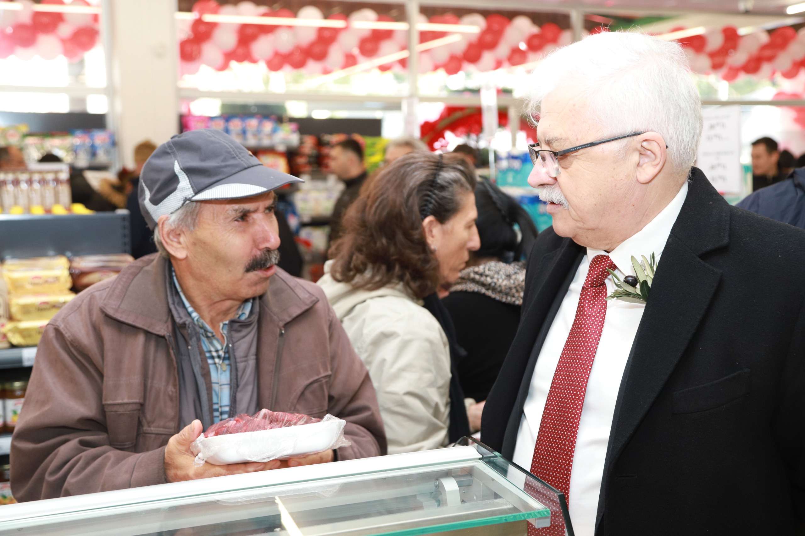 Burhaniye’de Halk Market Açıldı (3)