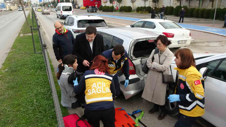 Çanakkale Belediye Başkanı Kaza Geçirdi