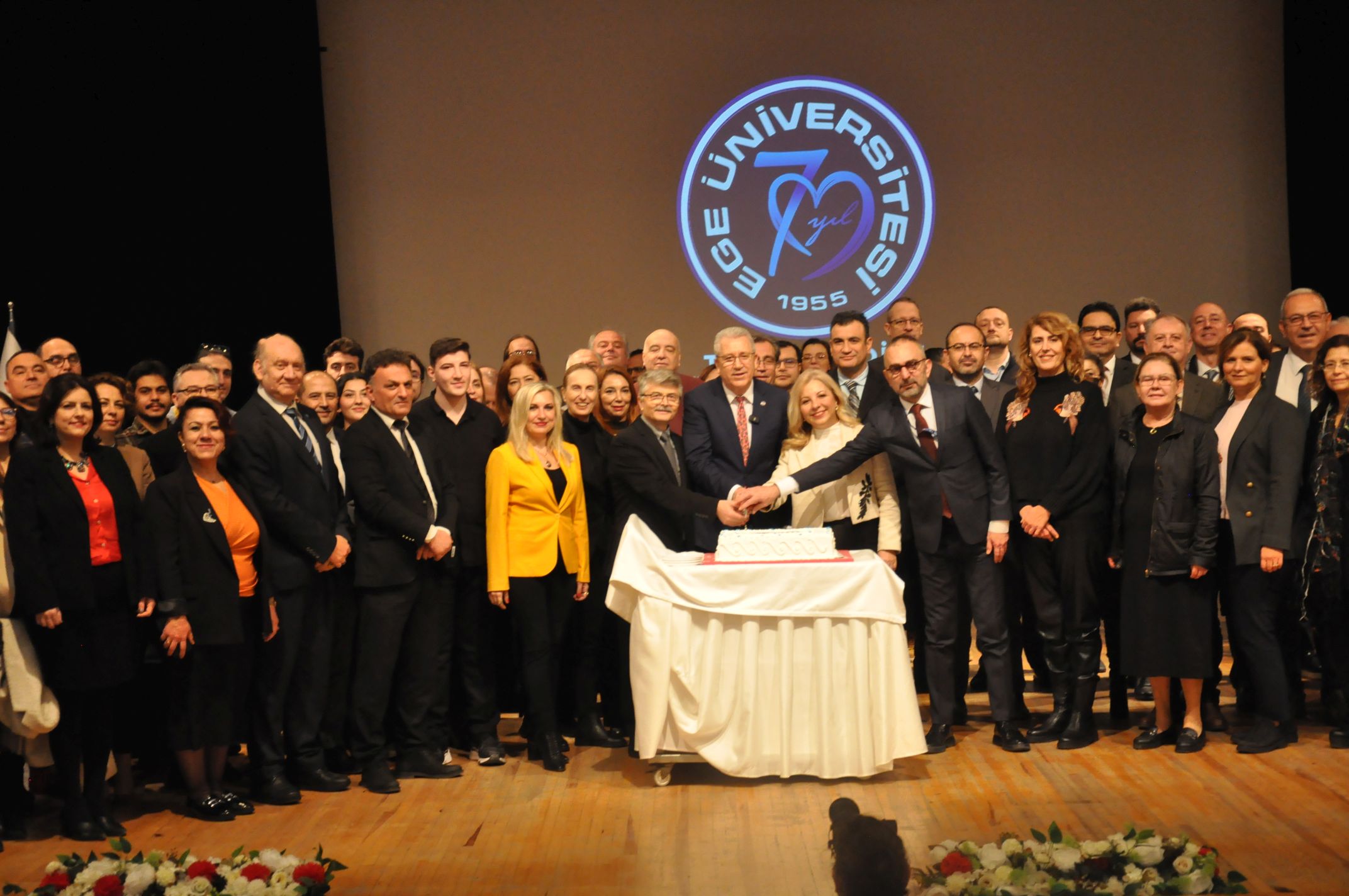 Ege Üniversitesi 70. Yılını Yeni Logosuyla Kutluyor (1)