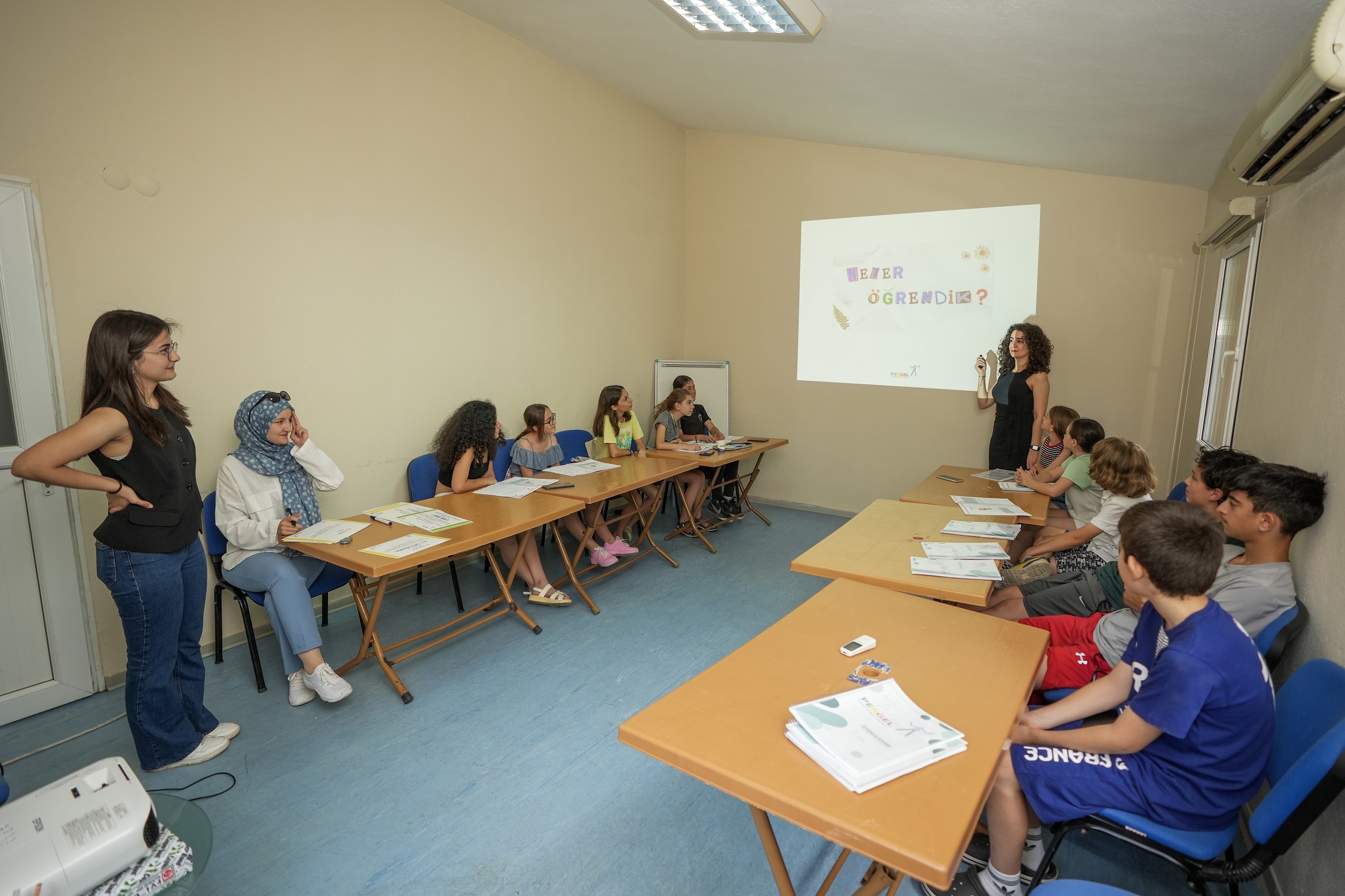 Gaziemirli Kadınlar Için Dayanışma Ve Çözüm Merkezi (4)