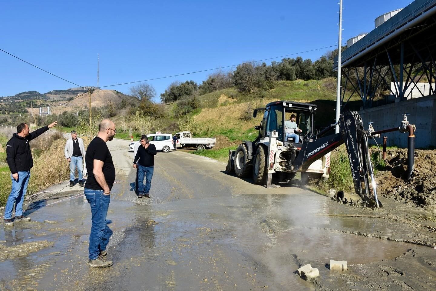 Germencik Belediye Başkanı Zencirci’den Yol Sorununa Çözüm1