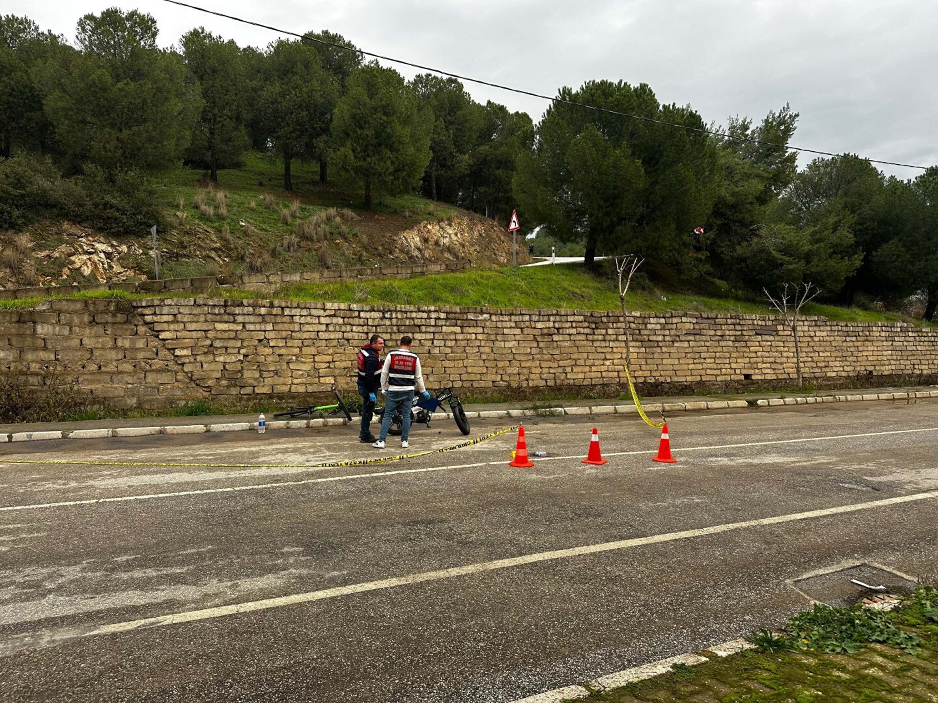 İstinat Duvarından Düşen Bisikletli Güreşçi Hayatını Kaybetti (2)