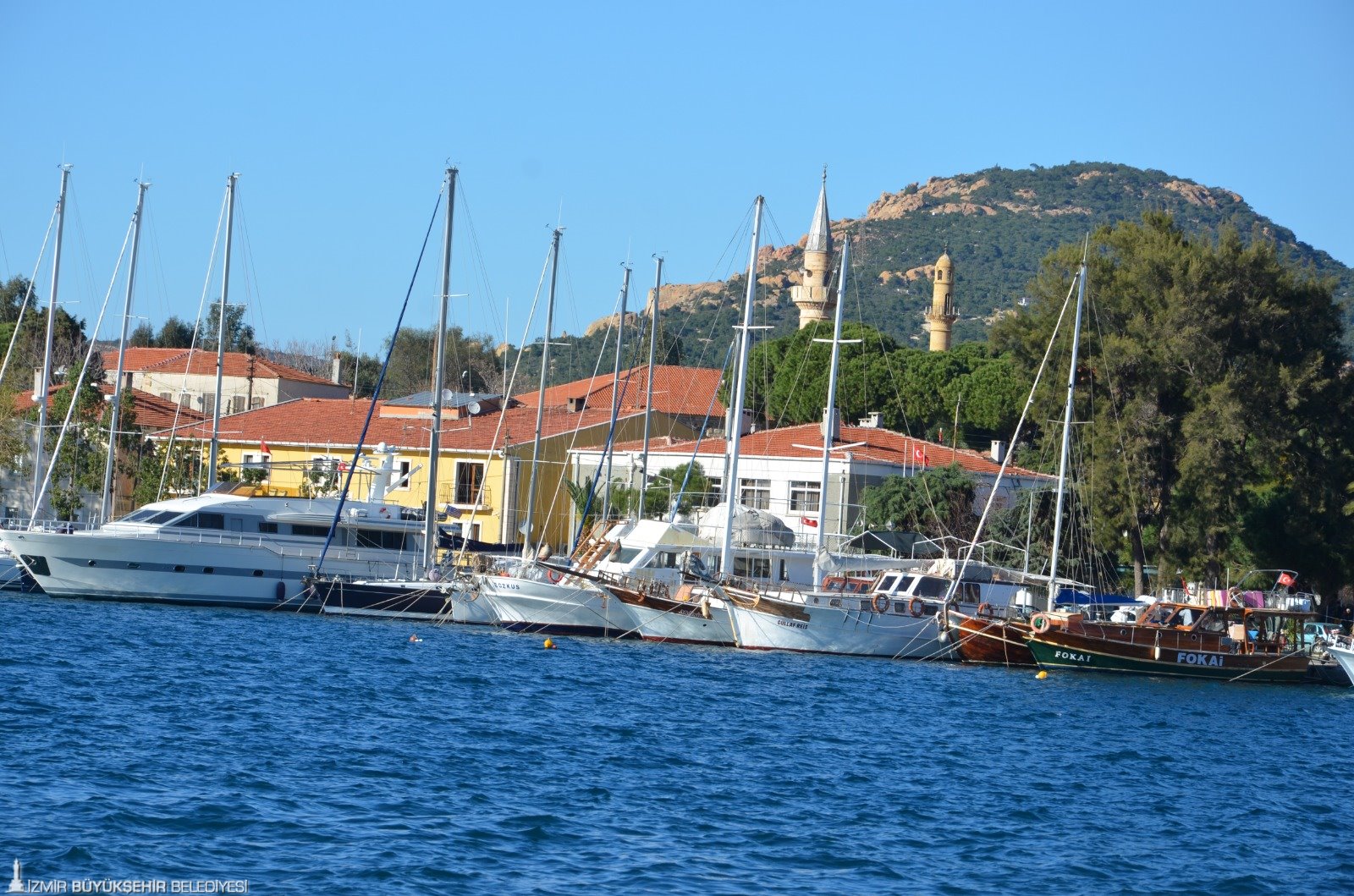 İzdeni̇z Tecrübesiyle Foça Fok Marina Sınıf Atlayacak (2)