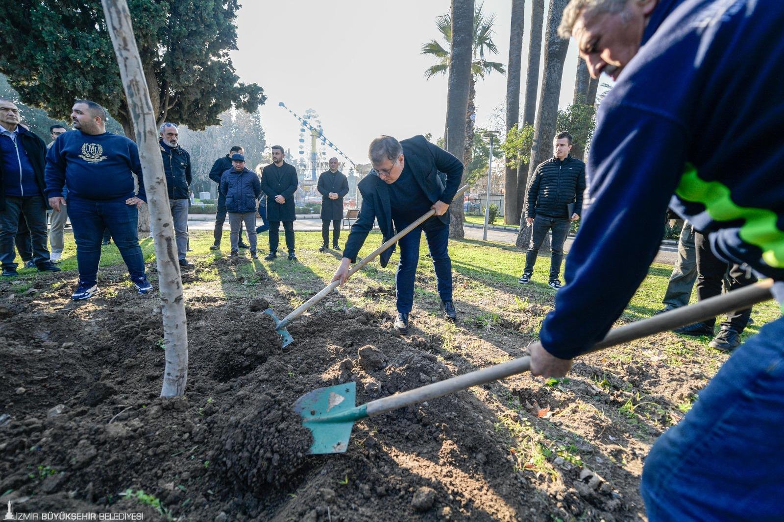 Kültürpark’ta Yeni Dönem Başladı İzmir’in Akciğerleri Yenileniyor (5)