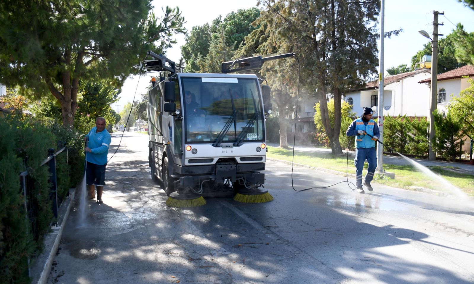 Kuşadası’nda Temizlik Seferberliği Başladı2