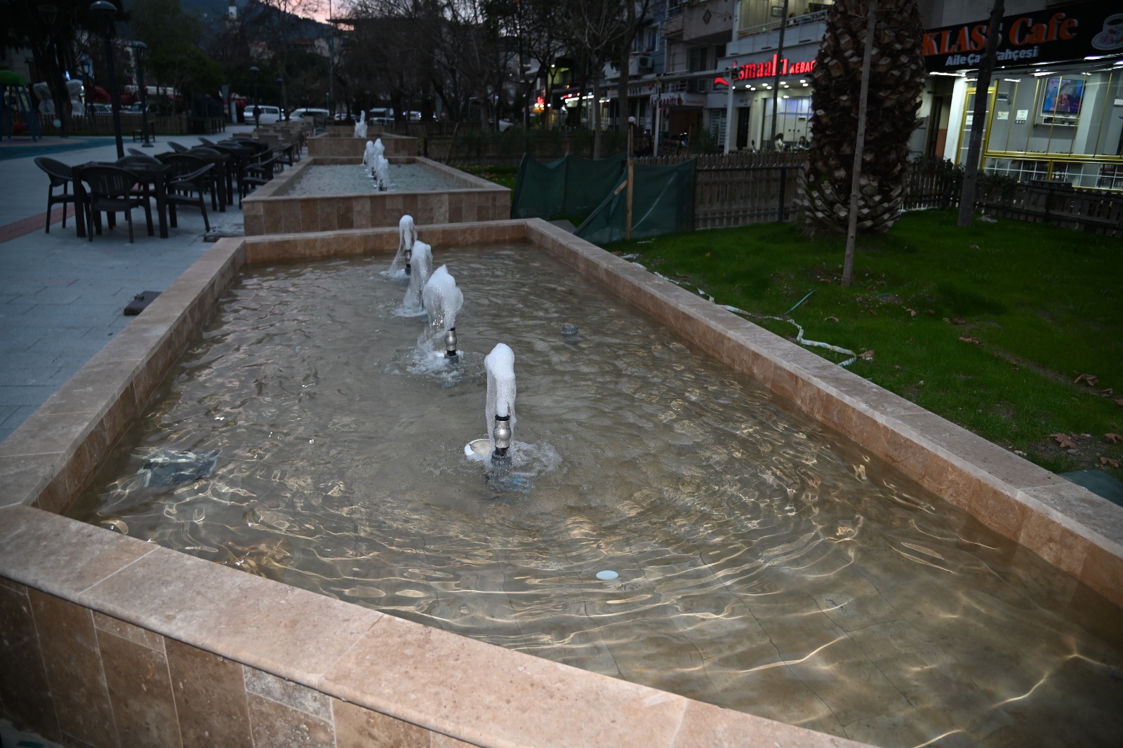 Manisa'da Havuz Yenileme Çalışmaları Tamamlandı (1)