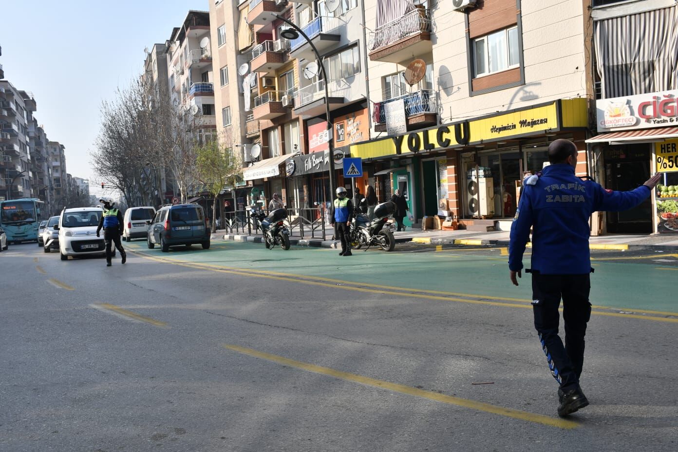 Manisa’da Yeşil Yol Için Trafik Denetimleri Başladı (3)