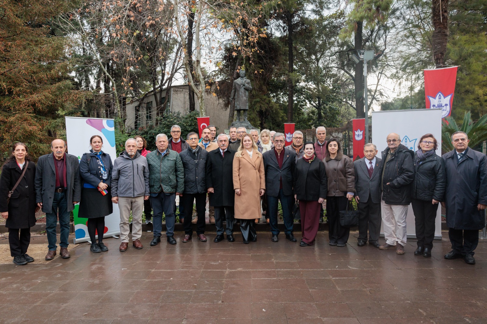 Nazım Hikmet 123. Doğum Yılında İzmir’de Anıldı (1)