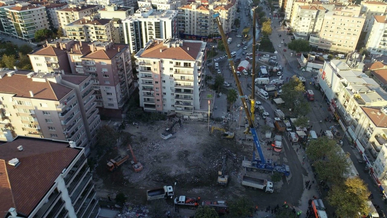 Rıza Bey Apartmanı Davasında Yeni Gelişmeler Sanıklar Birbirini Suçluyor (2)