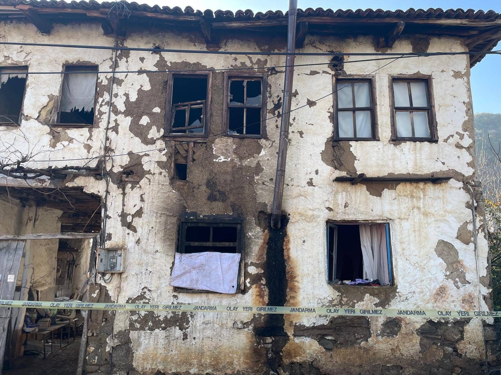 Sobadan Çıkan Yangın Yaşlı Adamın Sonu Oldu (3)