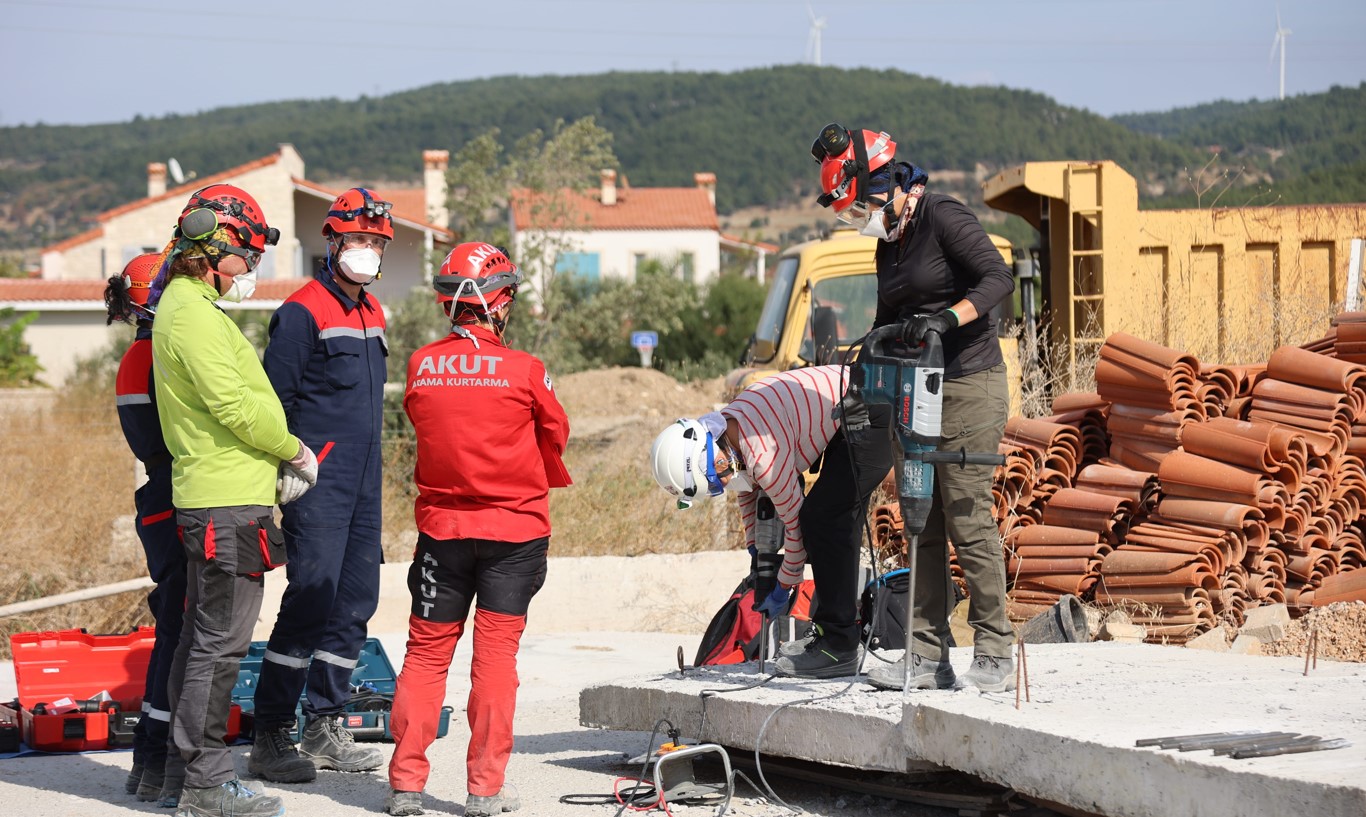 Urla Belediyesi Ve Akut’tan Afetlere Karşı Güçlü Iş Birliği02