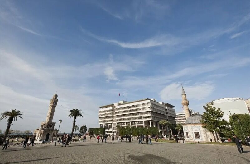 Atatürk Meydanı