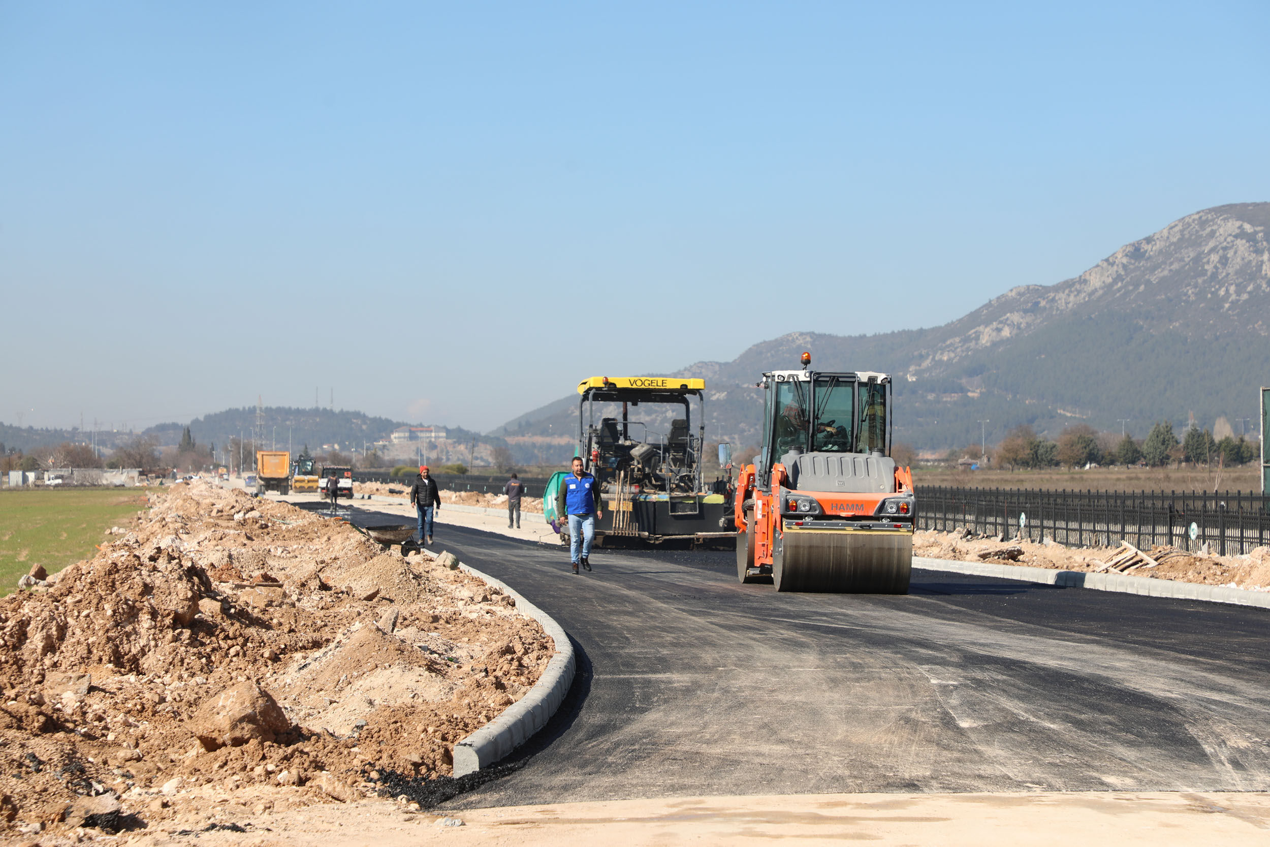 Avm Bağlantı Yolu Çalışmalarında Sona Gelindi (1)