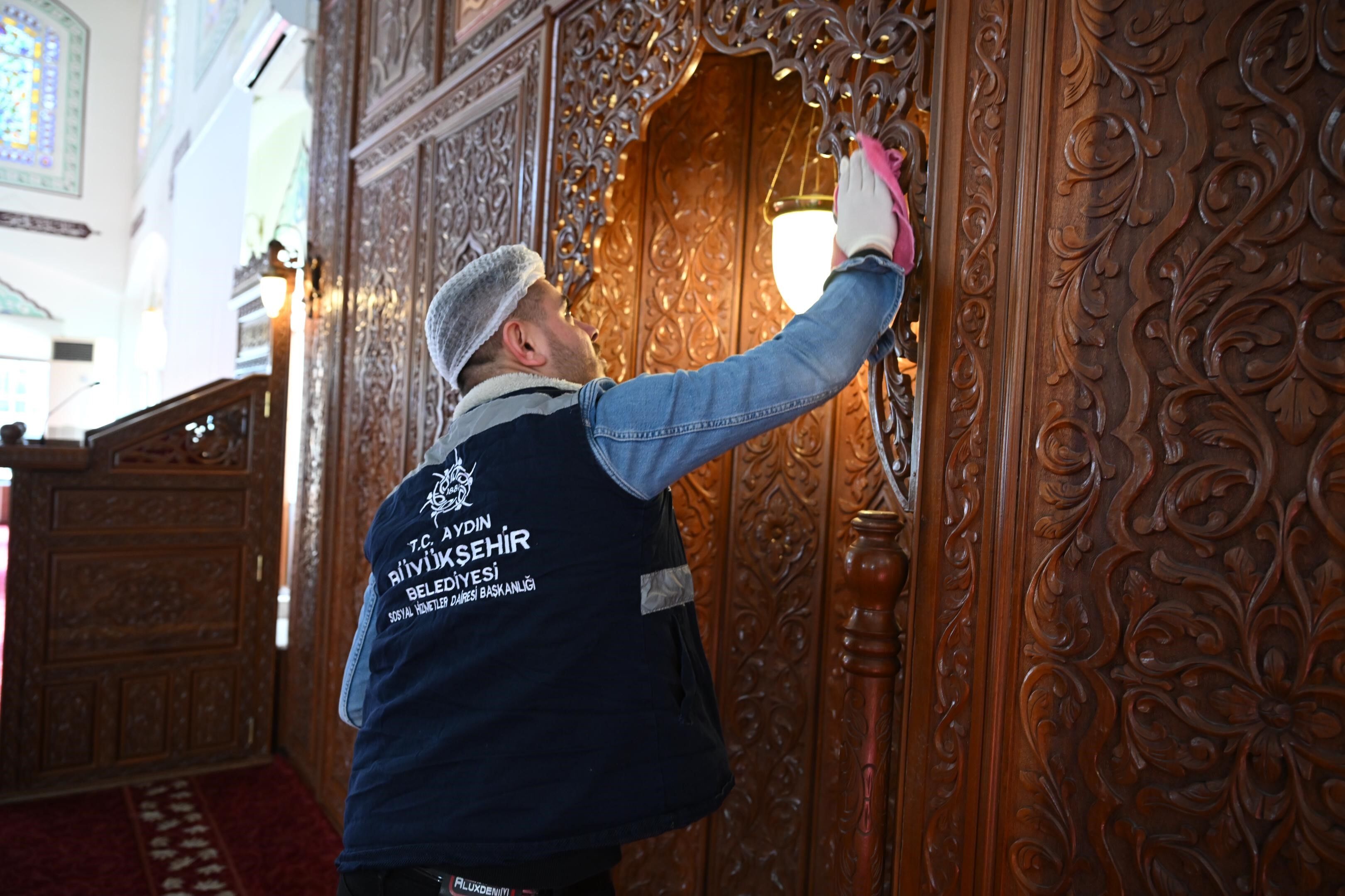 Aydın'da Camiler Ramazan'a Hazırlanıyor (1)