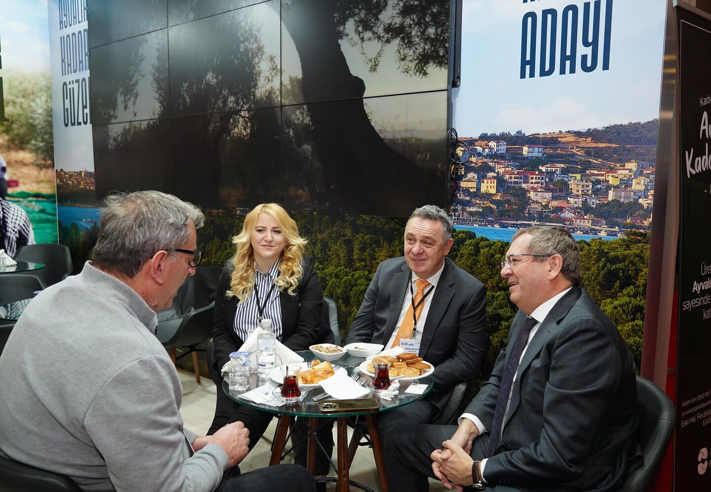 Ayvalık, Emitt 2025'Te Yıldız Gibi Parladı (3)