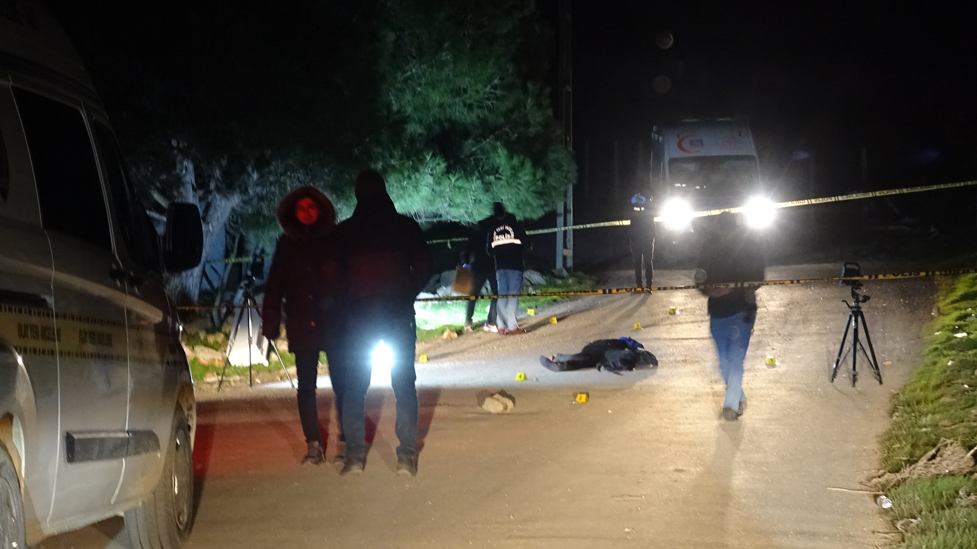 Ayvalık’ta Silahlı Saldırı! Hayvancılıkla Uğraşan Kişi Hayatını Kaybetti (2)