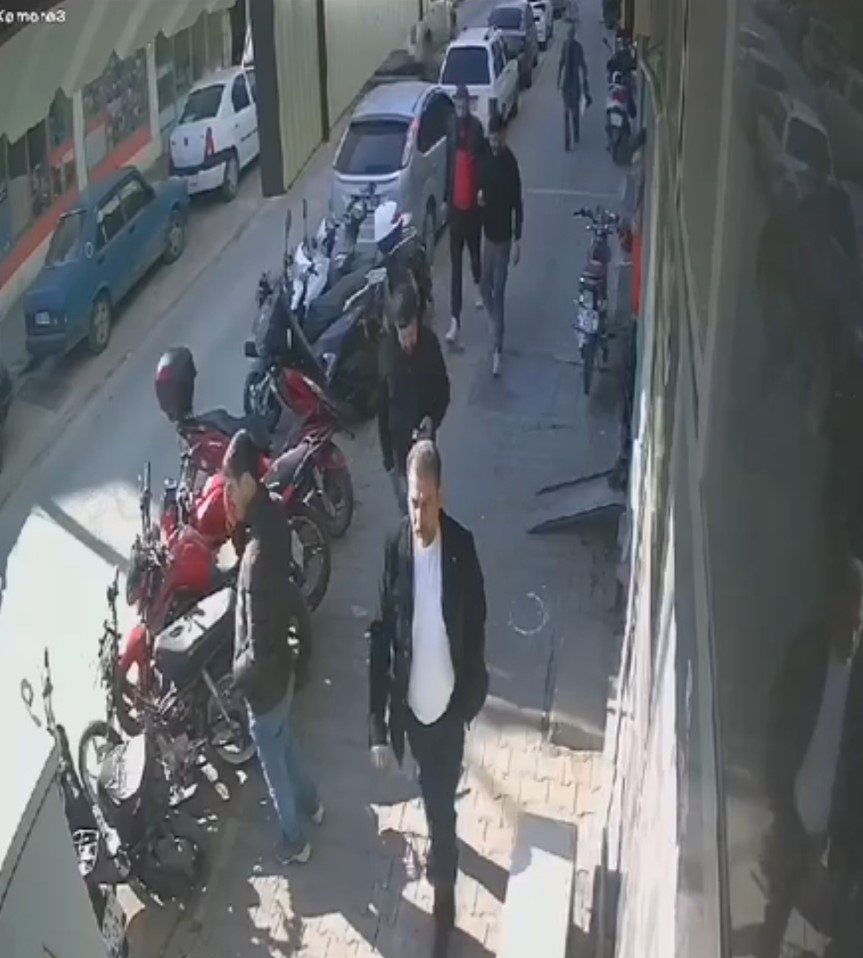 Balıkesir’de Sahte Polis Operasyonu 5 Tutuklama (3)