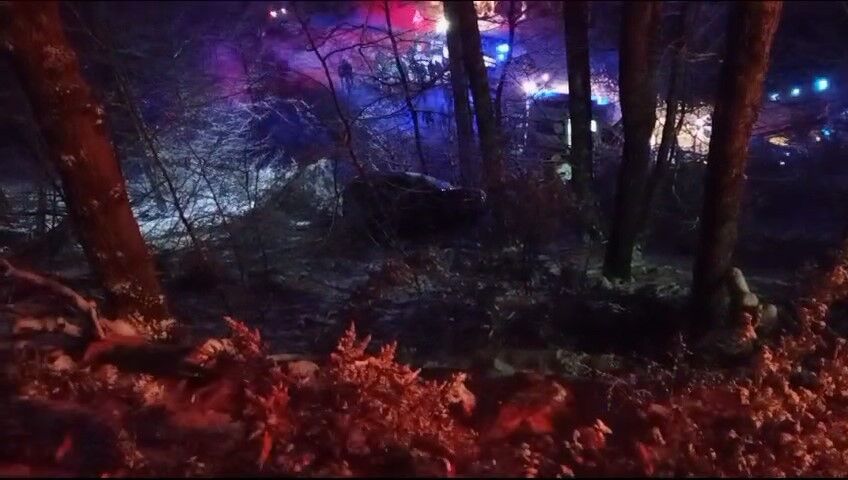Bursa’da Yoğun Kar Yağışı Kazaya Sebep Oldu (3)