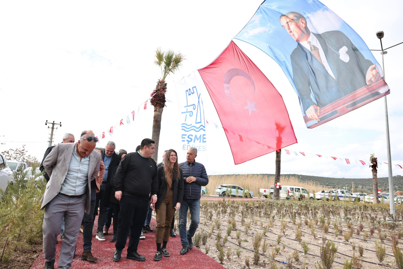 Çeşme’de Yeni Sosyal Alan Ufuk – Yılmaz Aksoy Parkı Açıldı (6)