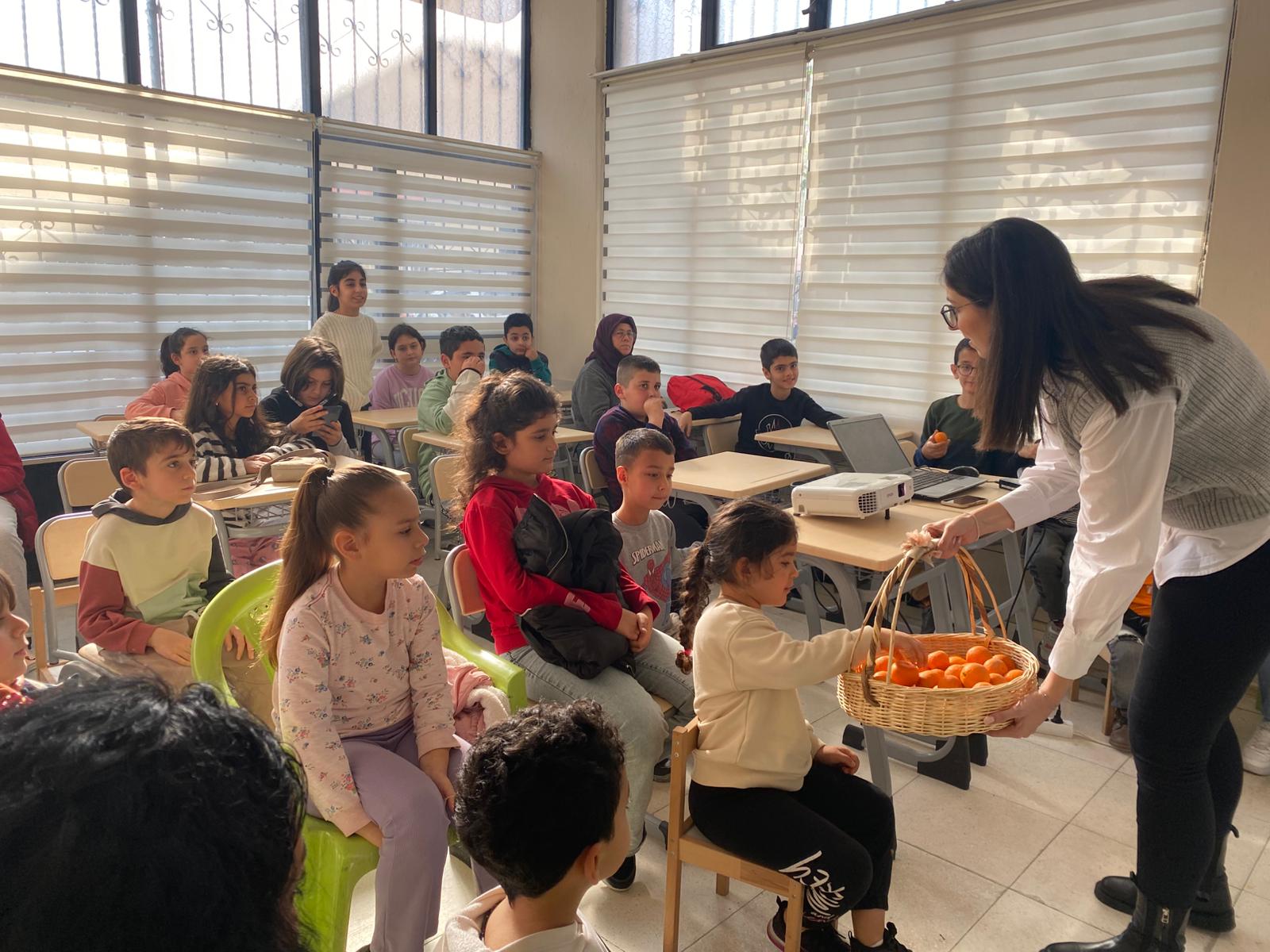 Çiğli’de Miniklere Sağlıklı Beslenme Eğitimi (2)