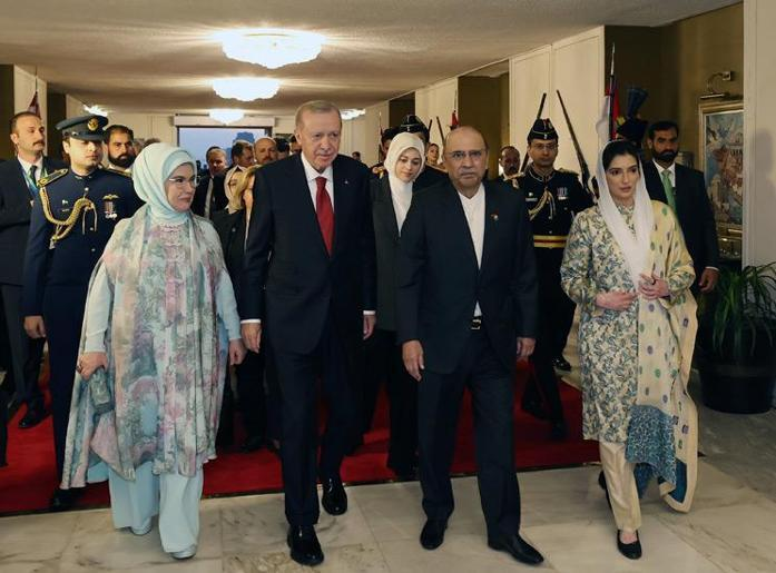 Cumhurbaşkanı Erdoğan, Pakistan Cumhurbaşkanı Zerdari Ile Görüştü3