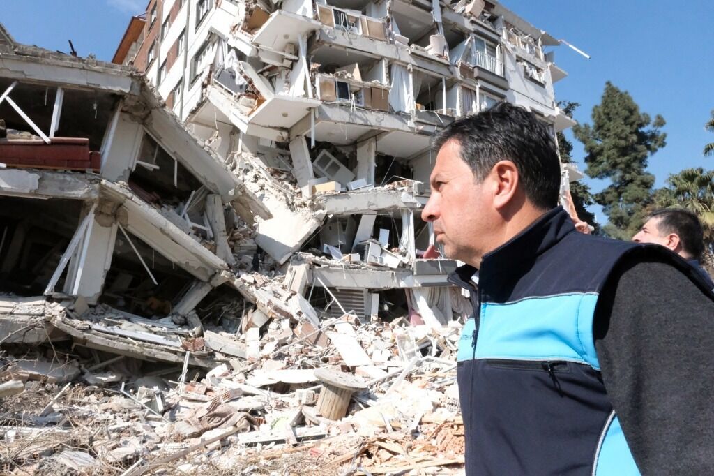 Depremin Yıldönümünde Başkan Aras, Deprem Bölgesinde (1)