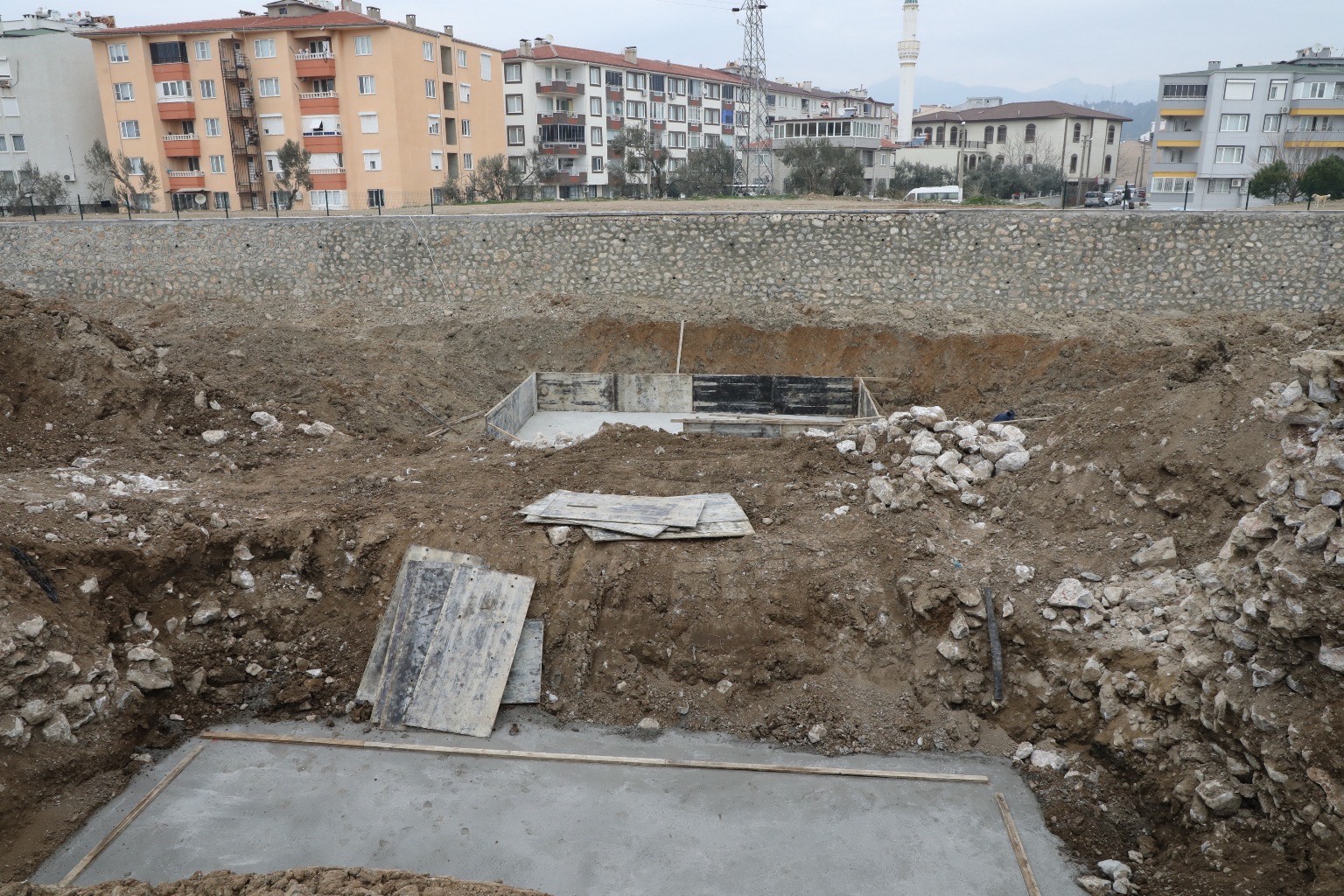 Edremit’te Yeni Köprü Inşaatı Hızla Devam Ediyor (1)