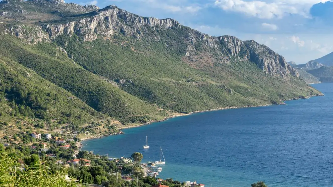 Ege'nin En Güzel Köyü Söğüt! Mutlaka Görülmesi Gereken Bir Cennet-1
