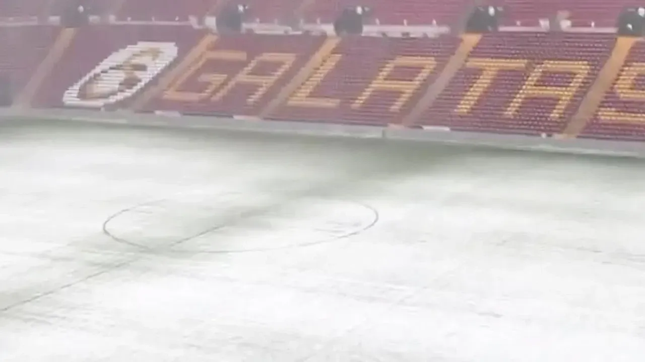 Galatasaray Az Alkmaar Maçı Ertelenecek Mi İşte Son Durum (1)