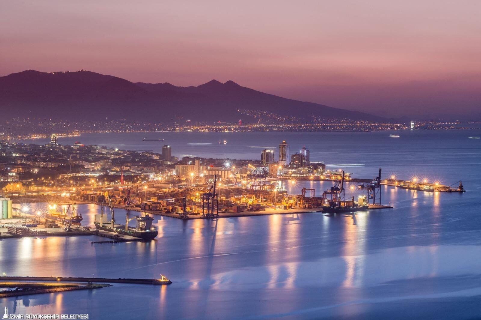 İzmir Ve Medcities Iş Birliği Güçleniyor (1)