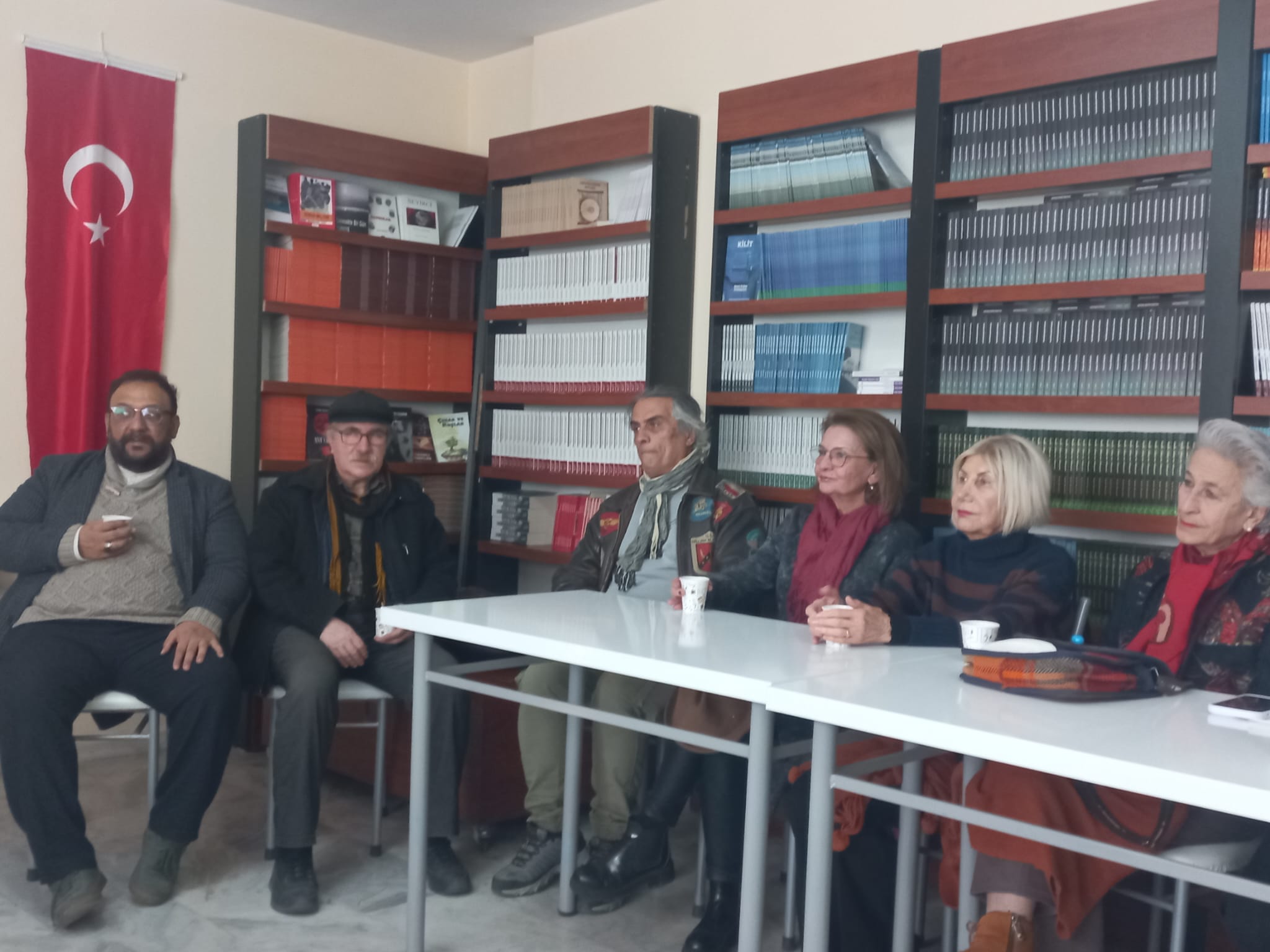 İzmir Yazarlar Kooperatifi'nden Ercan Doğu'ya Vefa (7)