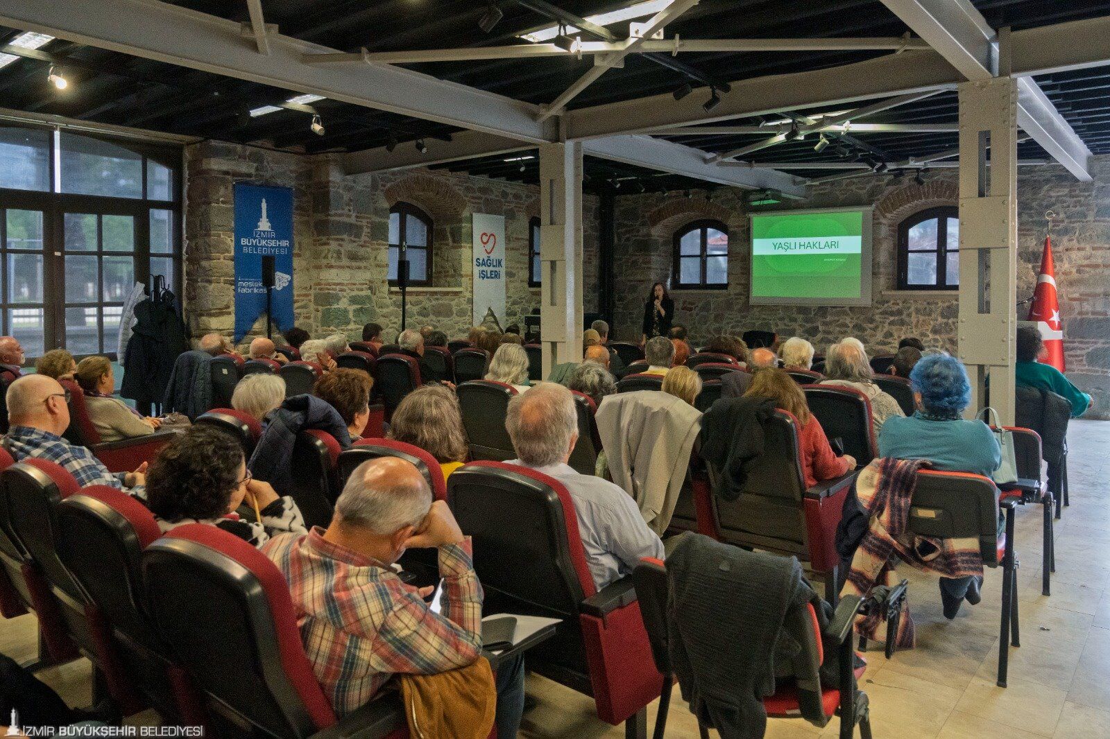 İzmir’de 60 Yaş Ve Üstü Için 3. Yaş Üniversitesi Başladı (2)
