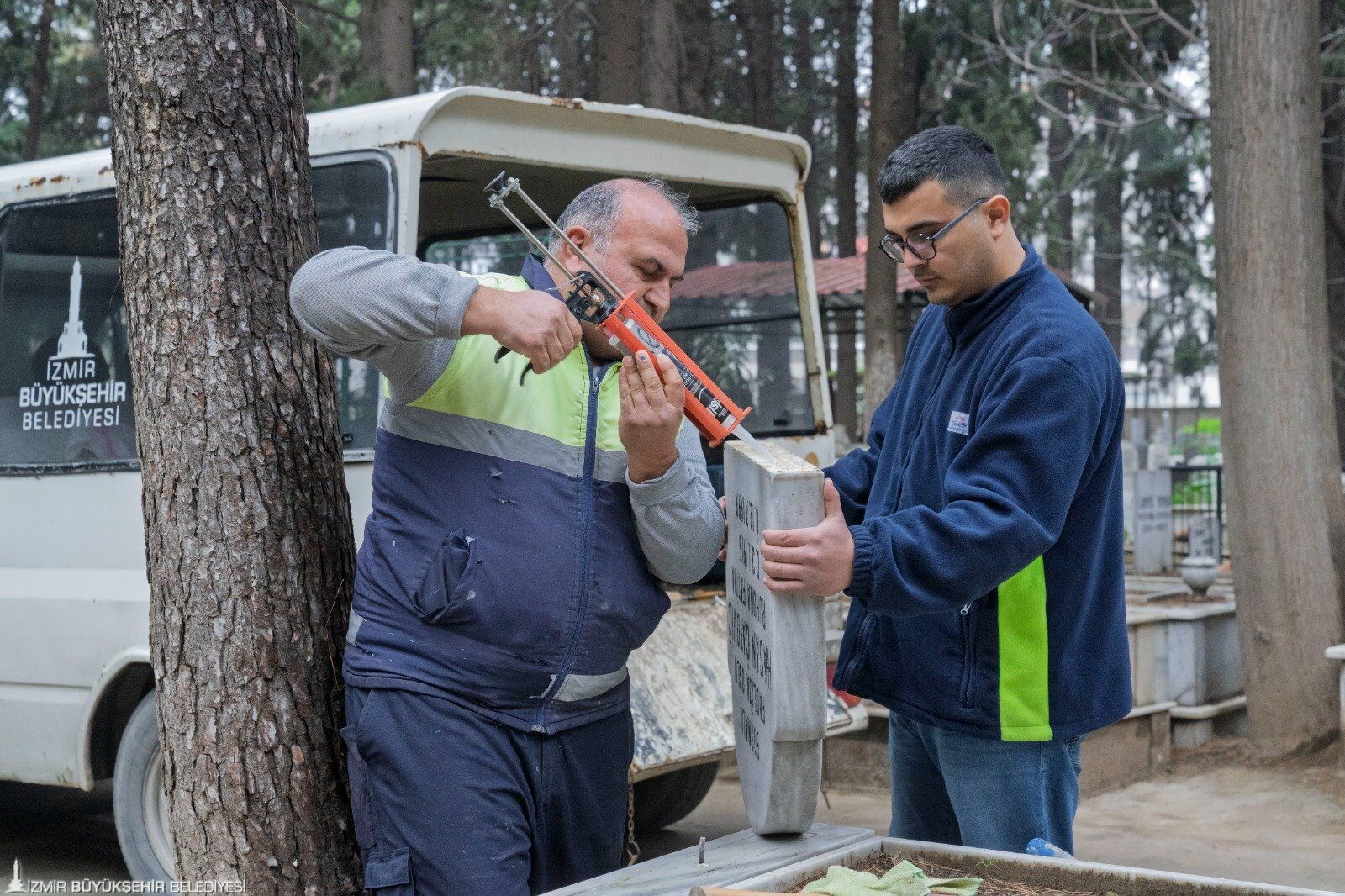 İzmir’de Büyükçiğli Mezarlığı'na Yapılan Saldırıya Hızlı Müdahale (3)