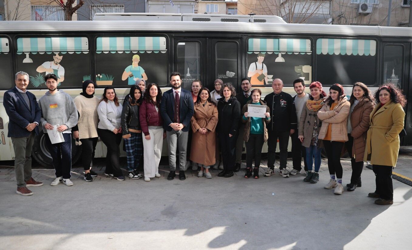 İzmirli Gençler Meslek Fabrikası’nda Baristalığa Ilk Adımlarını Attı