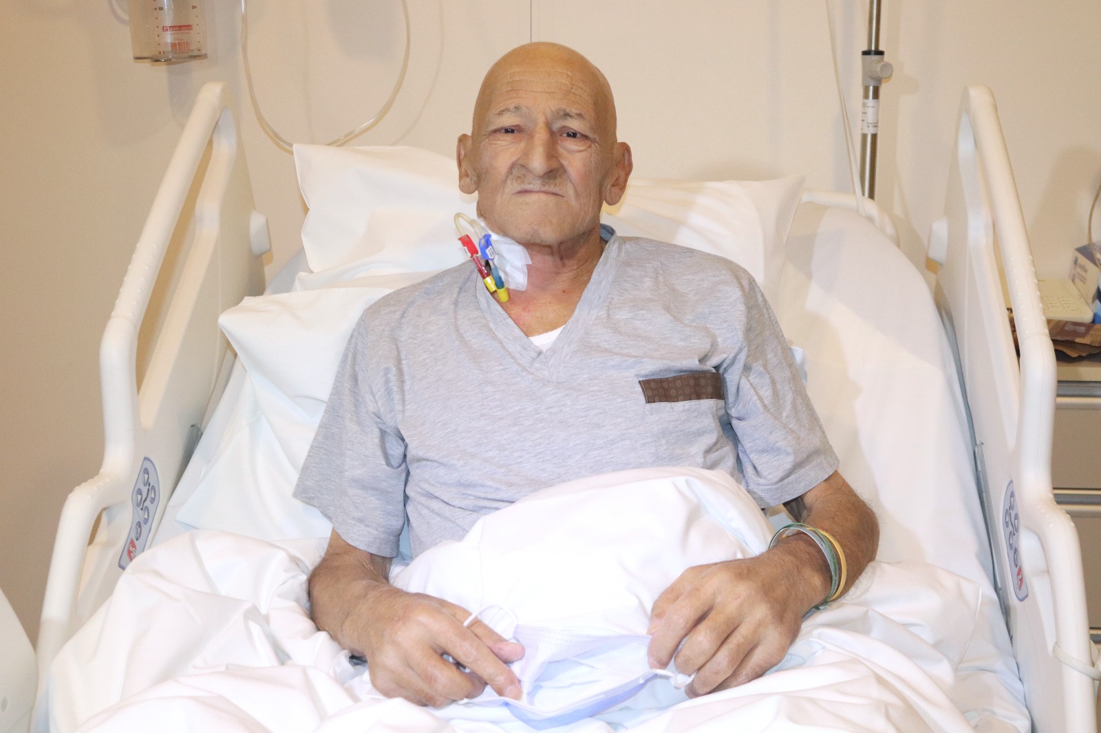 Karaciğer Ve Kök Hücre Nakli Ile Hayatını Kucakladı (2)