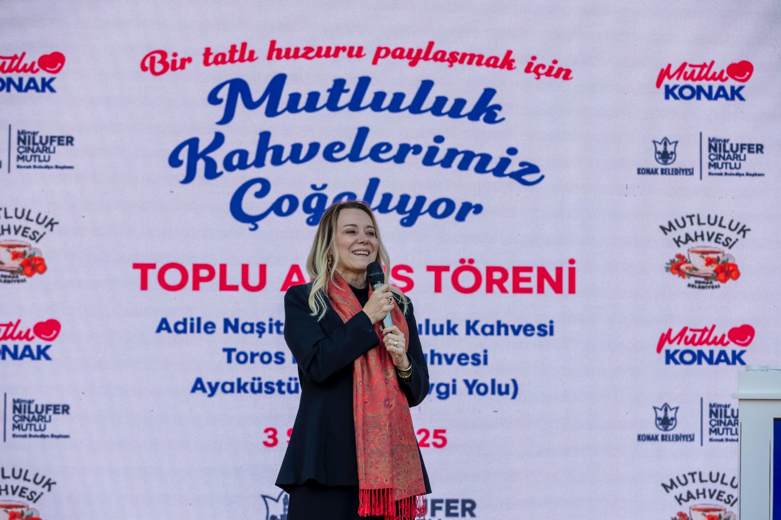 Konak’ta Mutluluk Kahveleri Yayılıyor! (3)