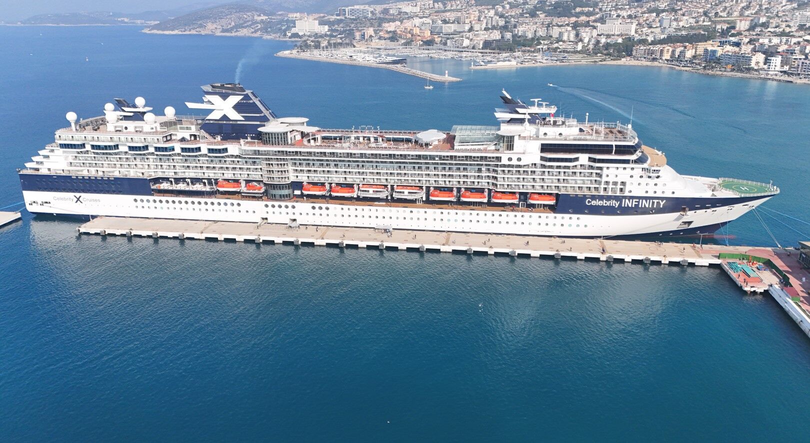 Kuşadası 2.161 Abd'li Turisti Ağırladı0