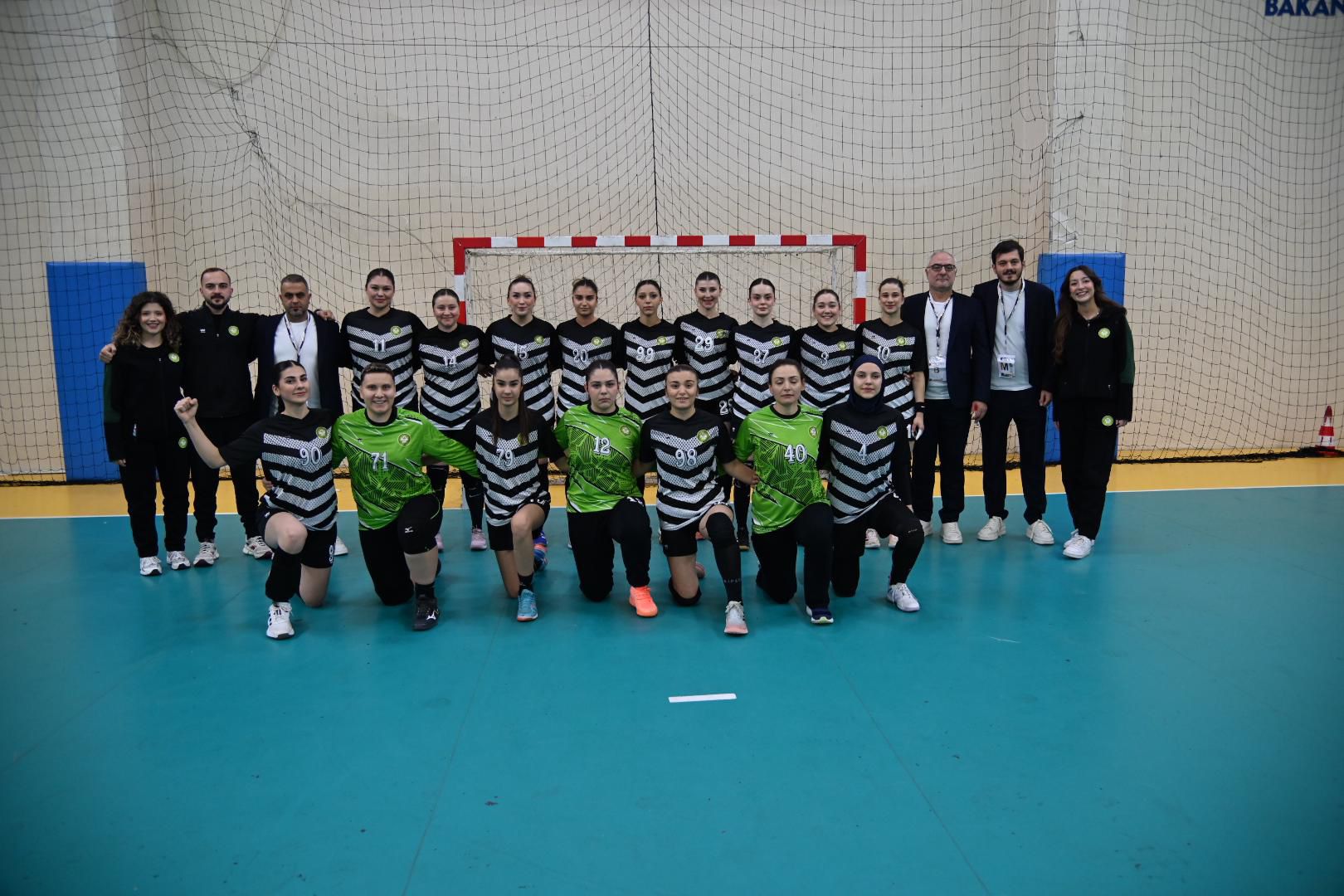Manisa Bbsk Hentbol Takımı Tarih Yazdı (2)