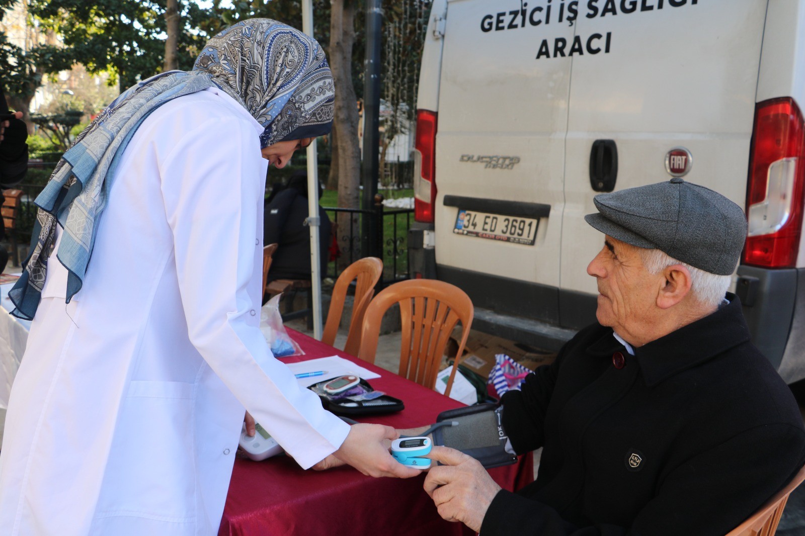 Manisa'da Dünya Sigarayı Bırakma Günü'nde Sağlık Tarama Etkinliği (3)