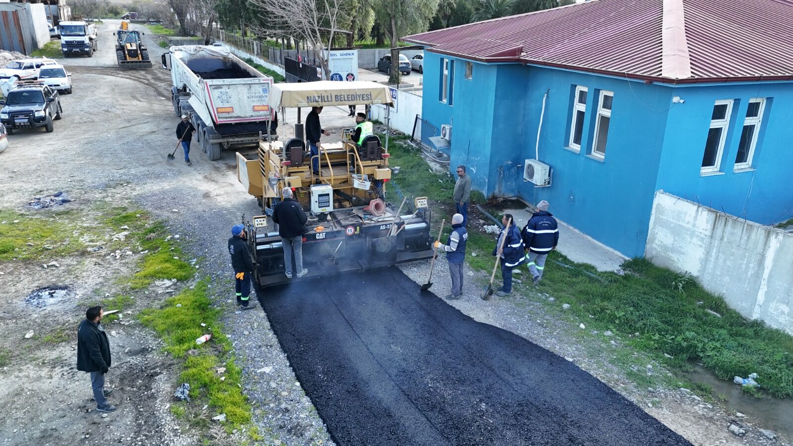 Nazilli Belediyesi Asfalt Serimine Başladı (2)