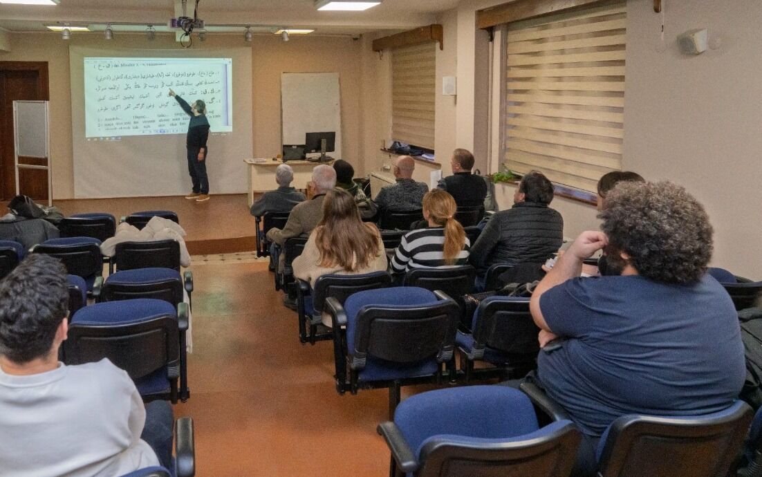 Osmanlıca Seminerlerine Katılan İzmir’liler Kökleriyle Buluşuyor (2)