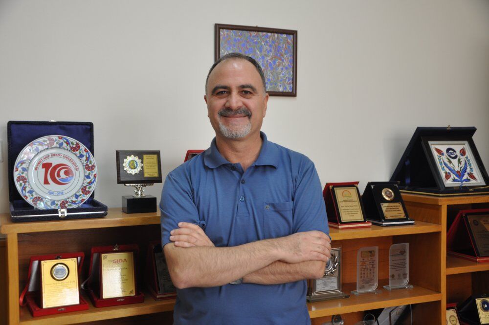 Prof. Dr. Uysal Süt Üretiminde Kooperatifleşme Çözüm Olacak (6)