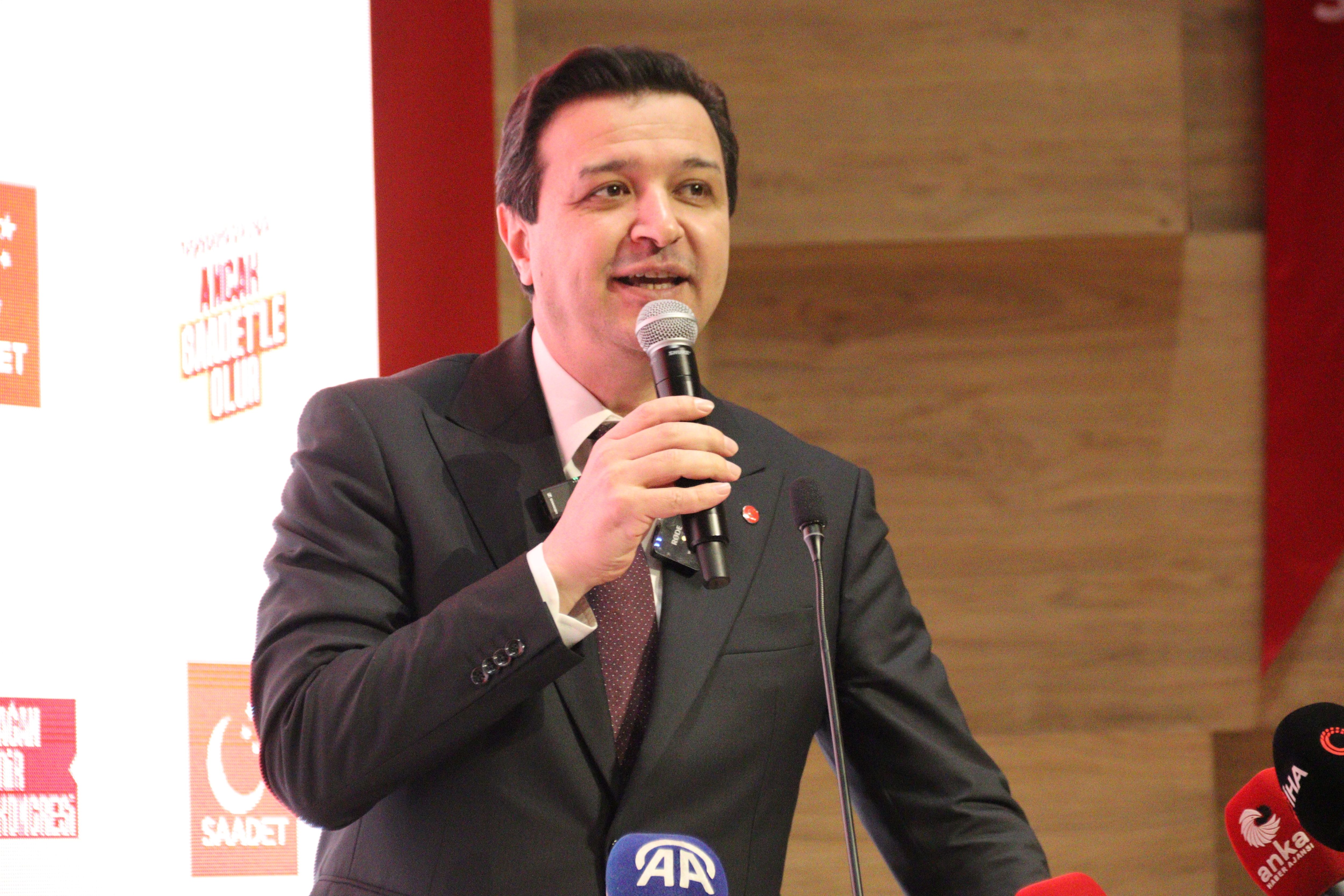 Saadet Partisi’nin 8. Olağan İzmir İl Kongresi Gerçekleşti