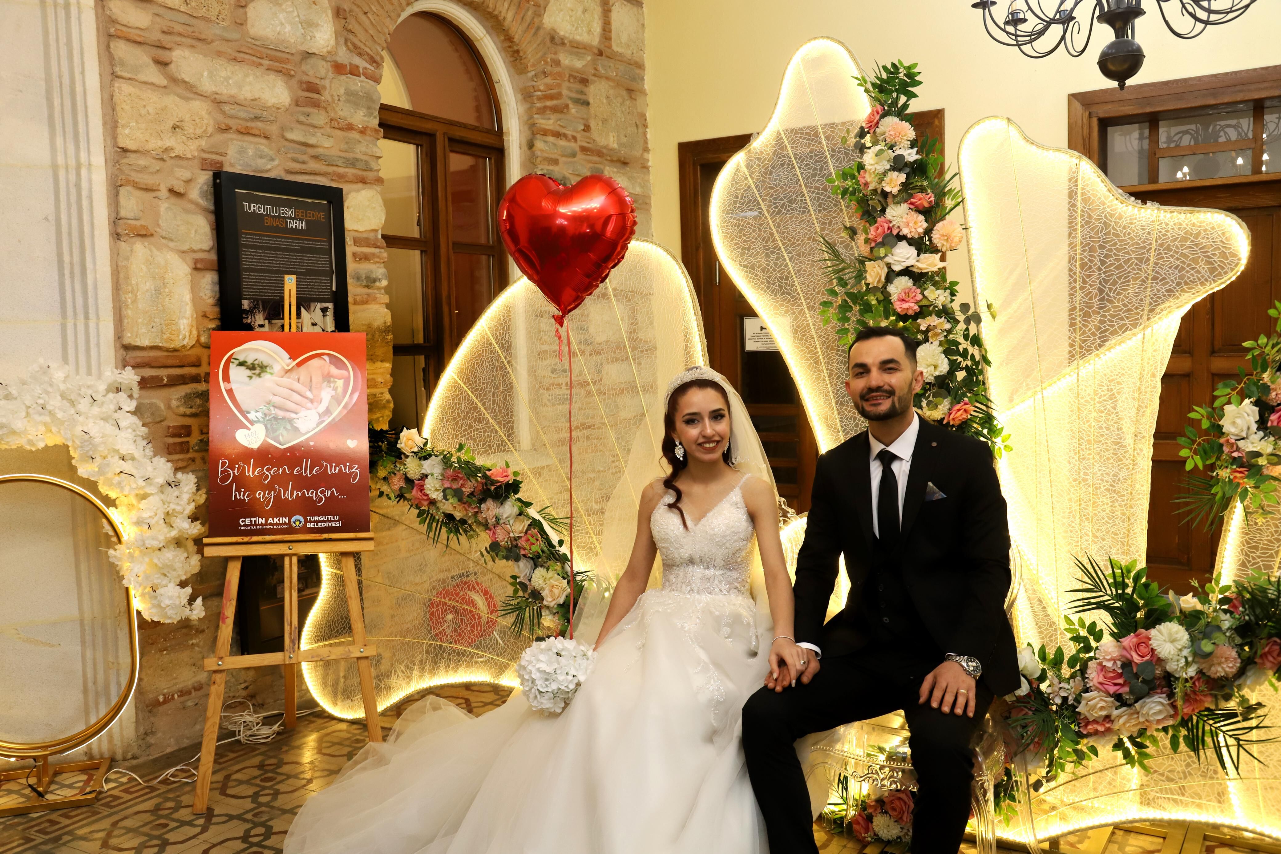 Turgutlu Belediyesinden 14 Şubat’a Özel Sürpriz Etkinlik (2)