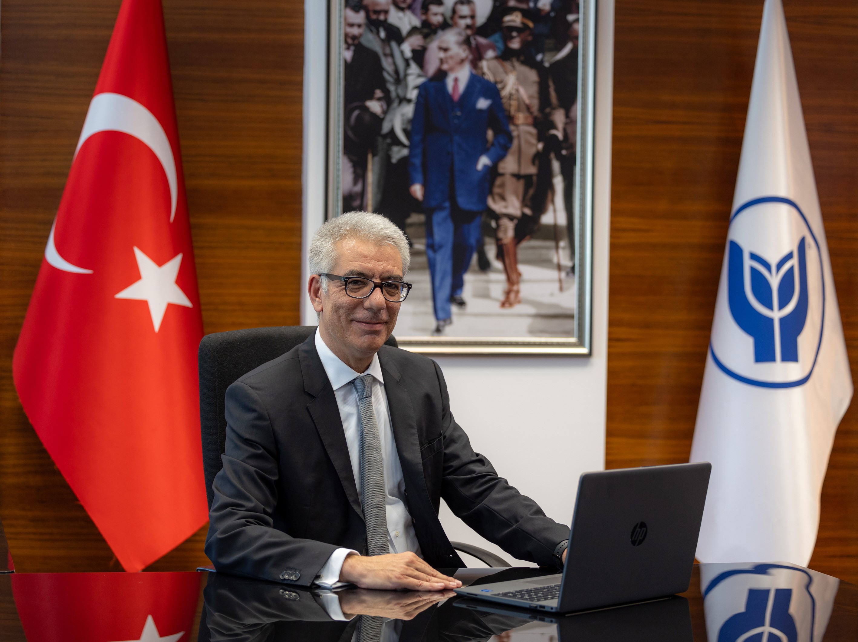 Yaşar Üniversitesi Ege'deki Birinciliğini Sürdürdü! (1)
