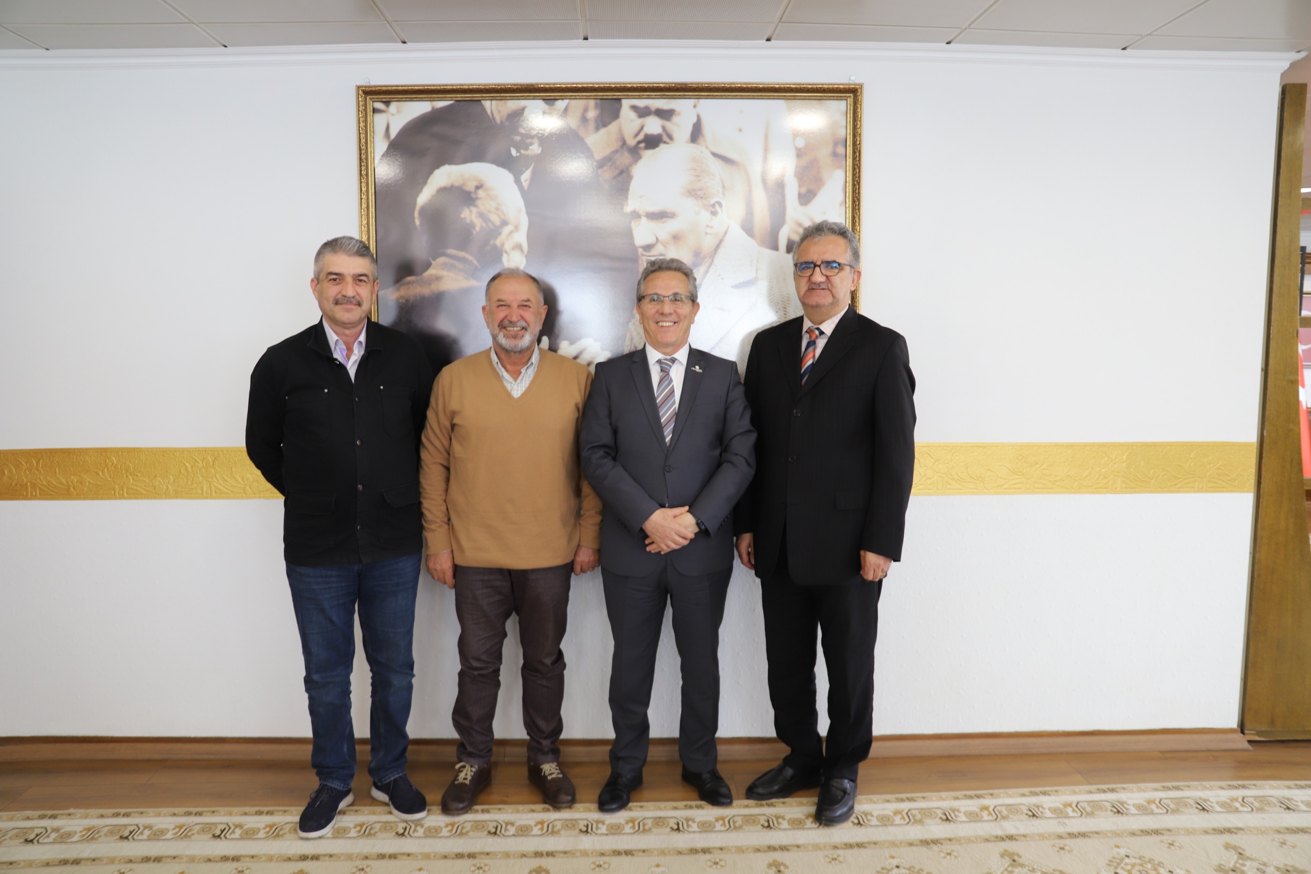 Aydın Tabip Odası, Başkan Tetik'i Makamında Ziyaret Etti2