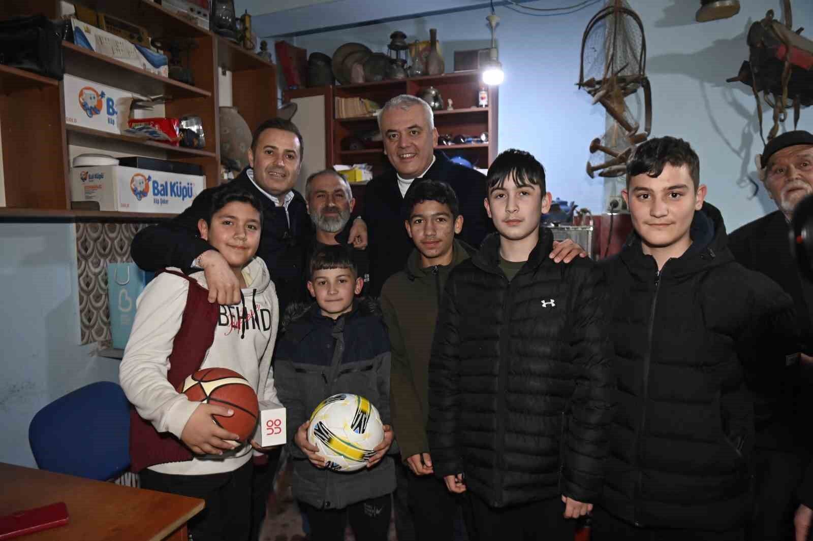 Başkan Ahmet Akın, Savaştepe’de Halkla Buluştu Benim Partim Balıkesir