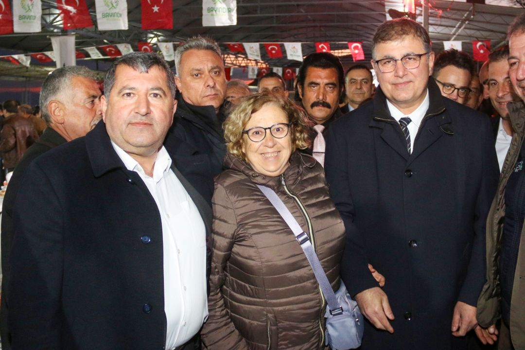 Bayındır’da Başkan Tugay Iftarda Vatandaşlarla Buluştu (2)